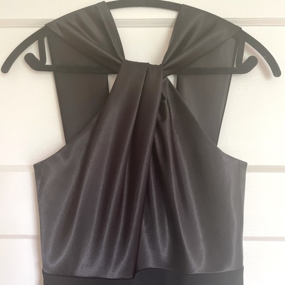 ELIZA J Satin and Crepe  Formal / Semi-Formal Jumpsuit in Black: Sz 4 - Picture 4 of 6